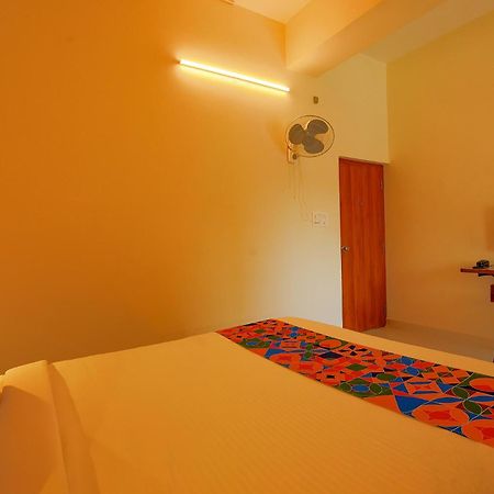 Fabhotel Gr Lake View - Btm Layout Бангалор Екстериор снимка