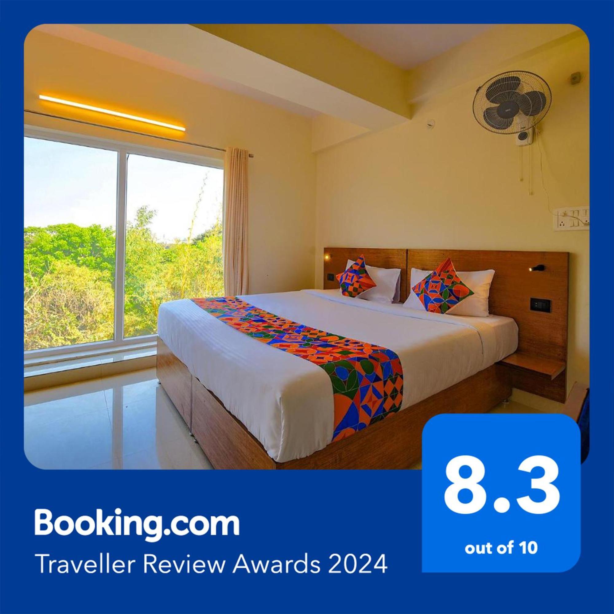 Fabhotel Gr Lake View - Btm Layout Бангалор Екстериор снимка